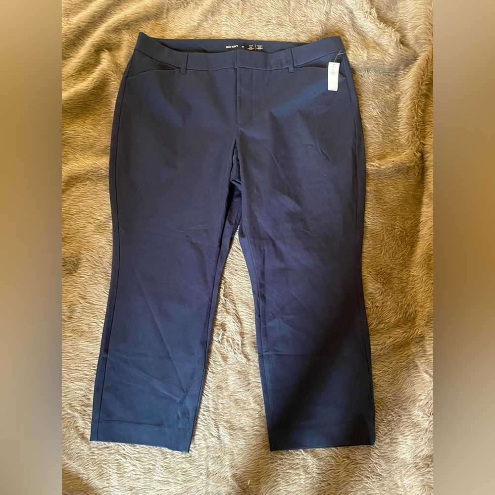 Women’s Plus  Old Navy High Rise Pixie Pants ( 22 )